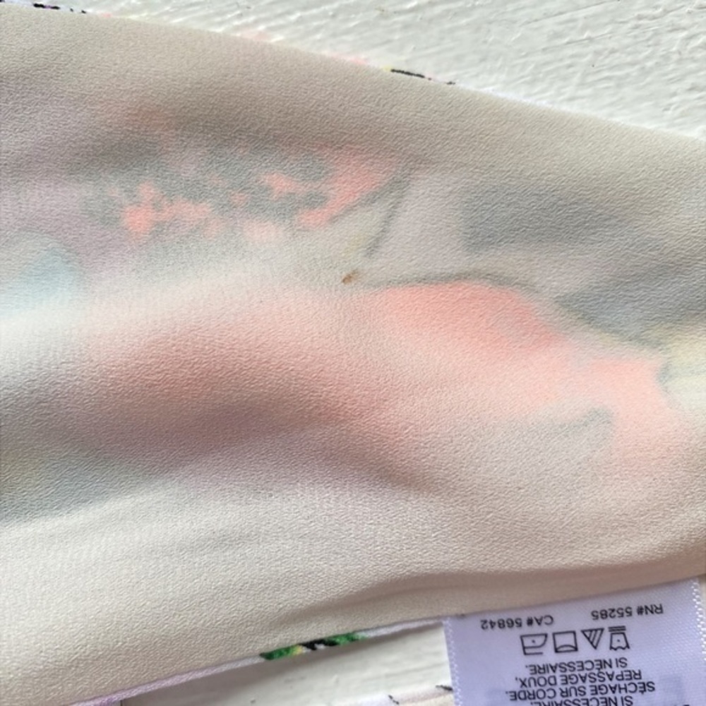 Express floral multicolor cami top - Picture 5 of 8